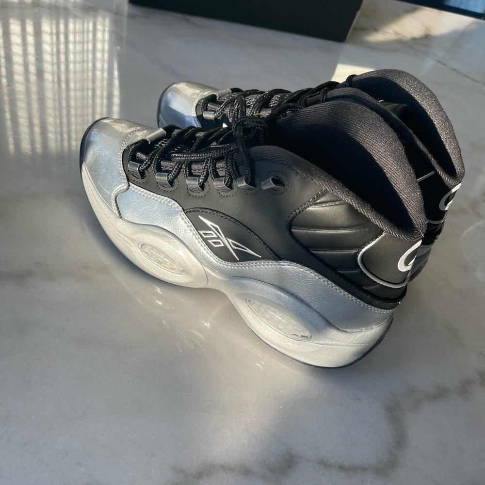 Reebok Questions Mid I3 Motersports